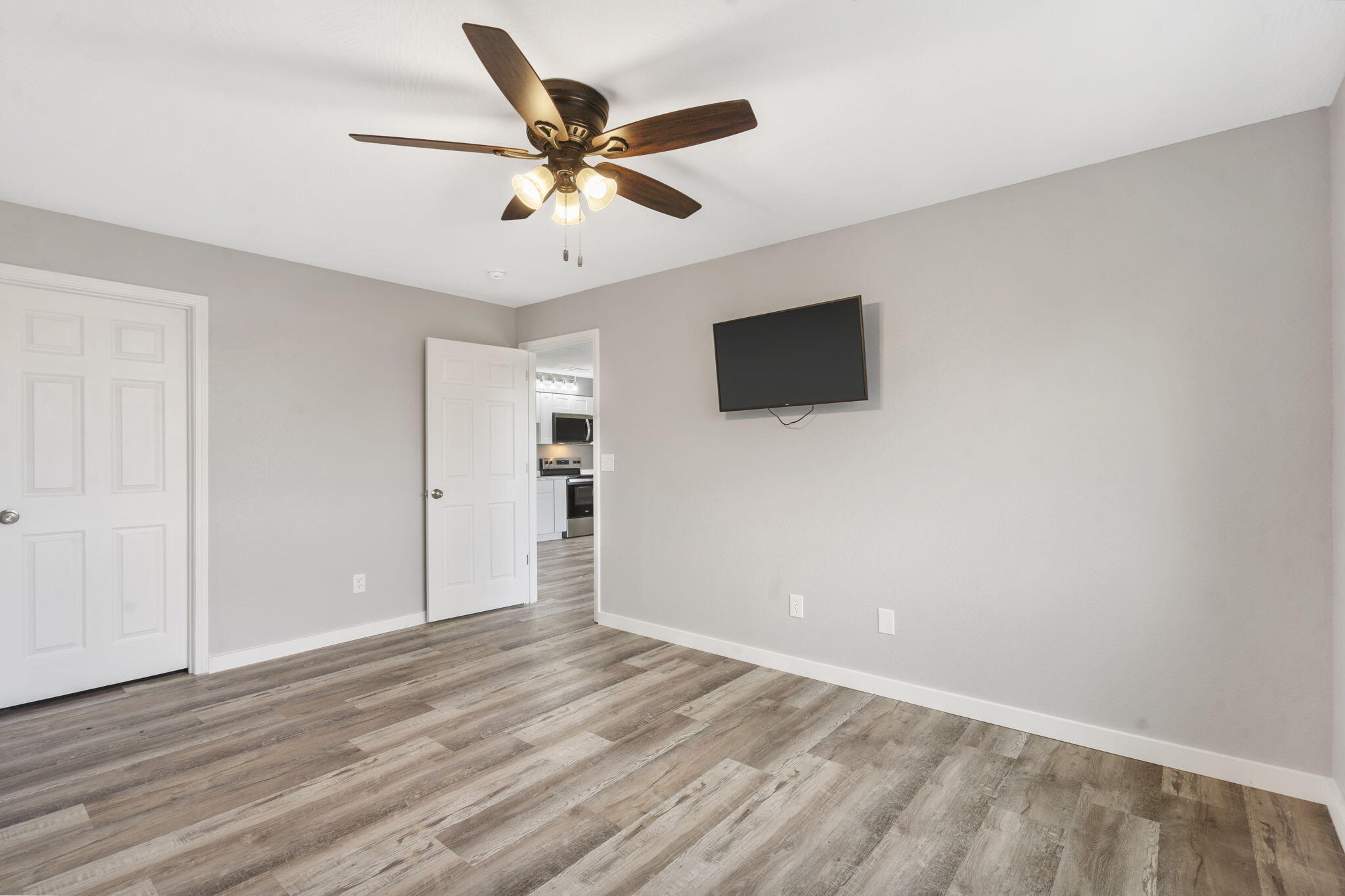 611 Rock Lane Property Photo 6