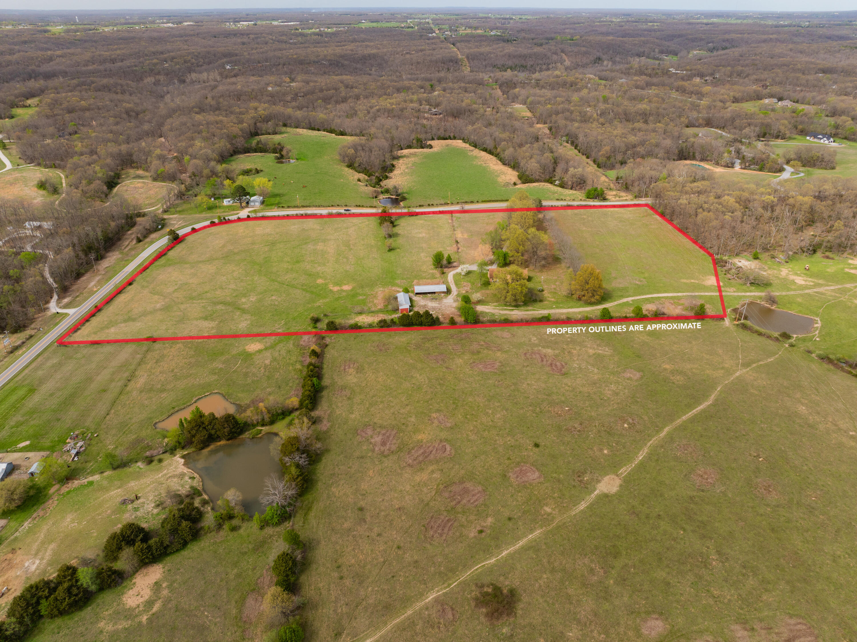 6512 State Highway U Property Photo 1