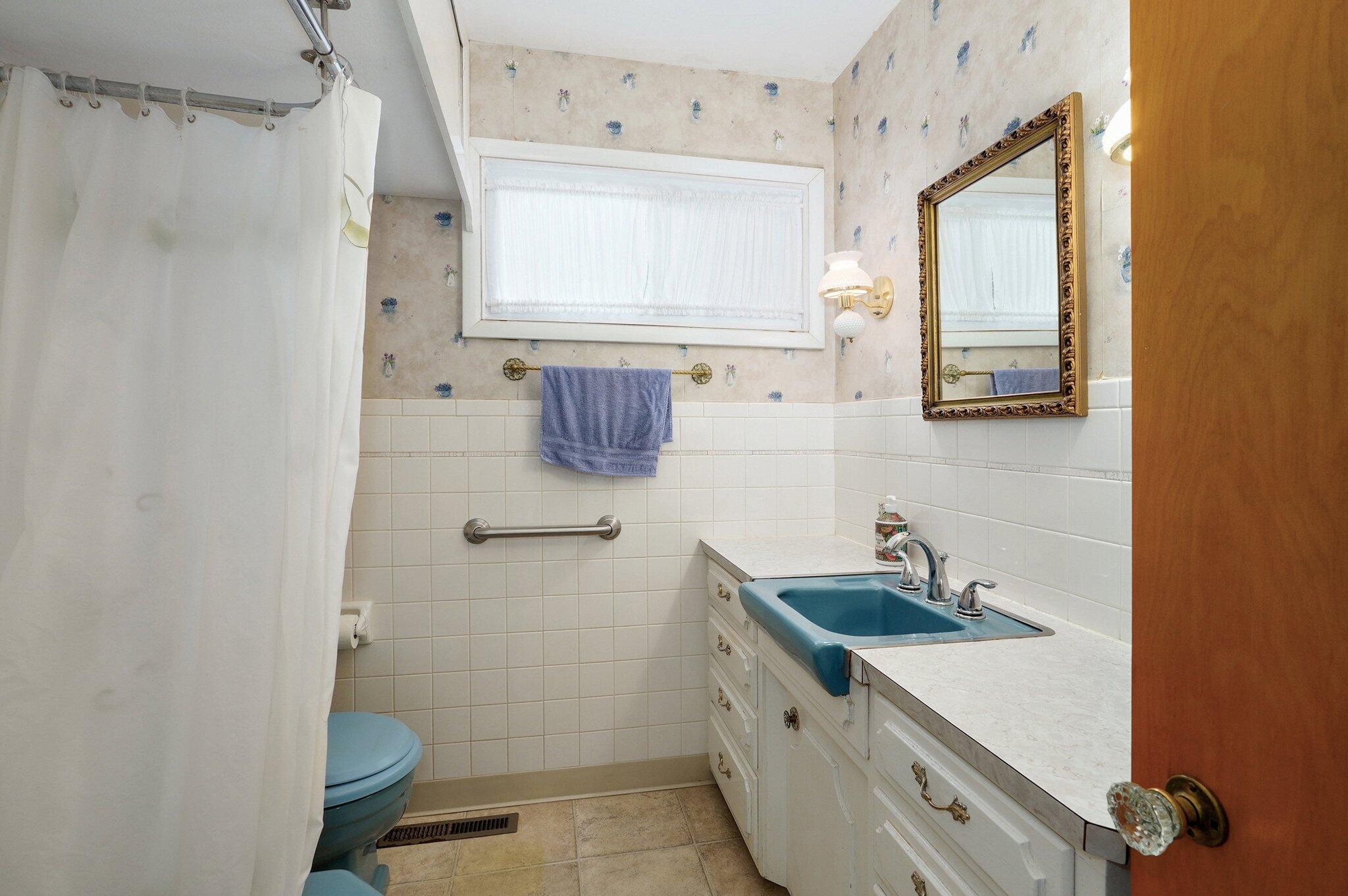 312 South Park Avenue Property Photo 16