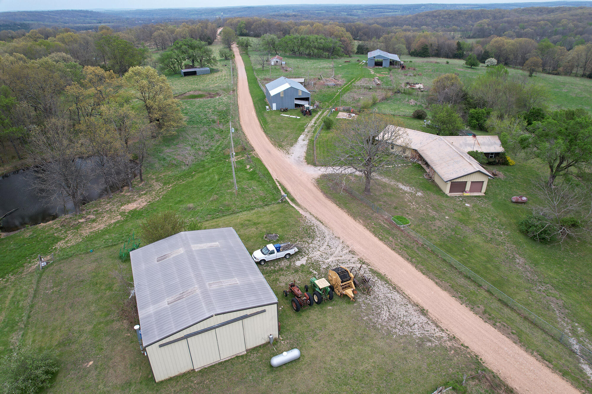 8100 Creek Road Property Photo 4