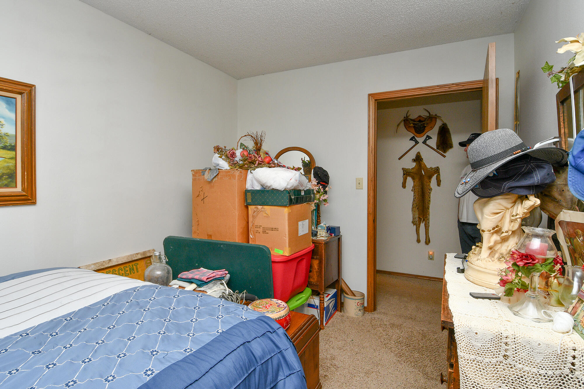 8100 Creek Road Property Photo 41