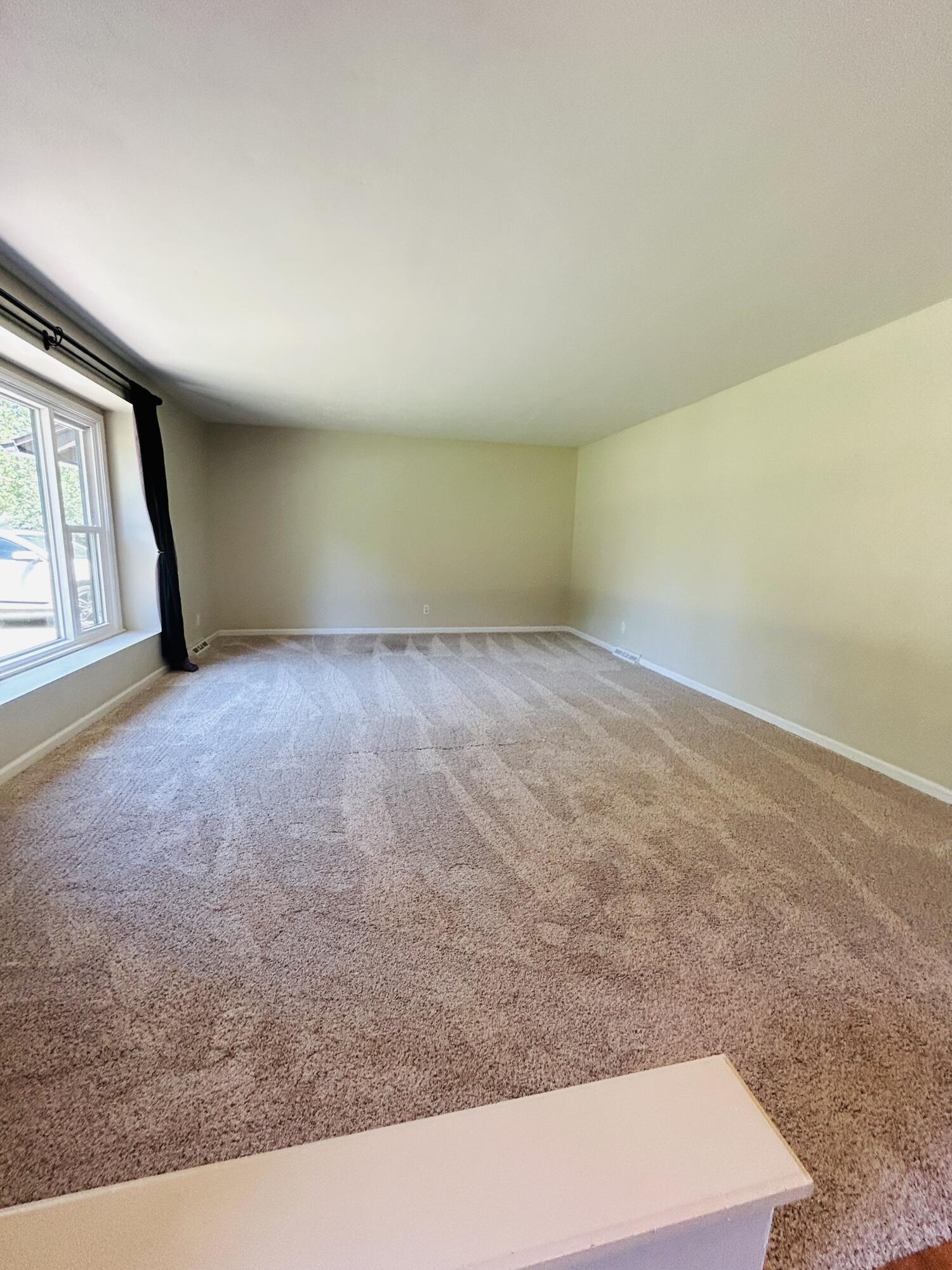 2036 East Greenwood Street Property Photo 9