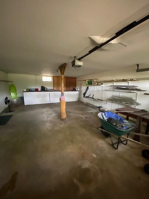 201 South Marr Street Property Photo 18