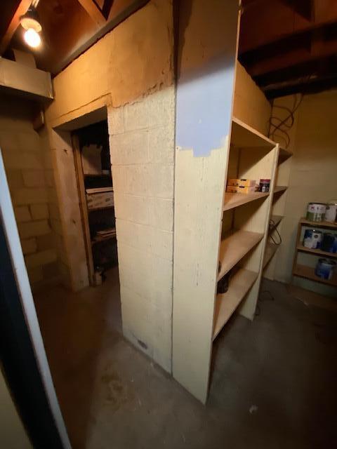 201 South Marr Street Property Photo 19