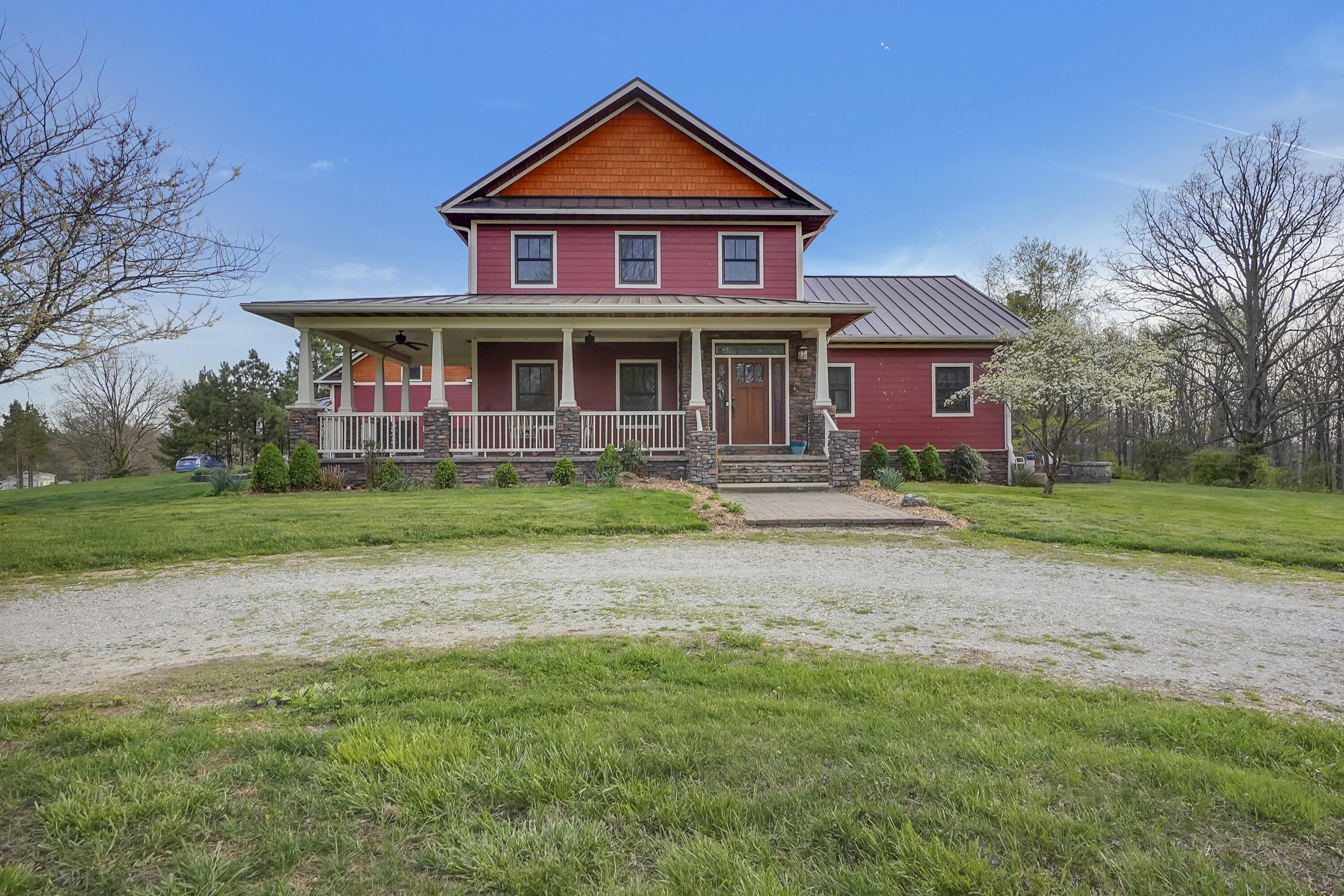 1269 County Road 1070 Property Photo 5