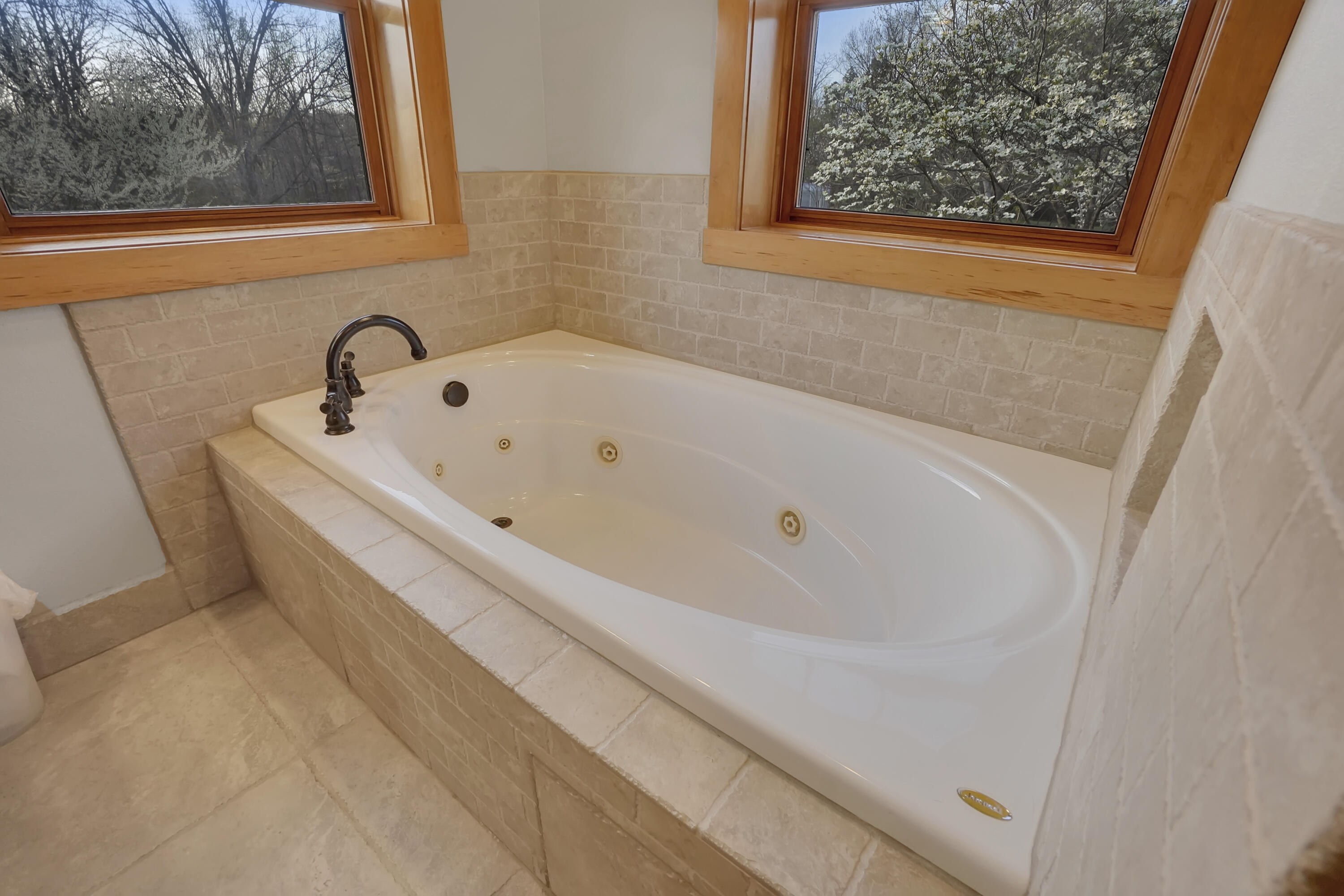 1269 County Road 1070 Property Photo 18