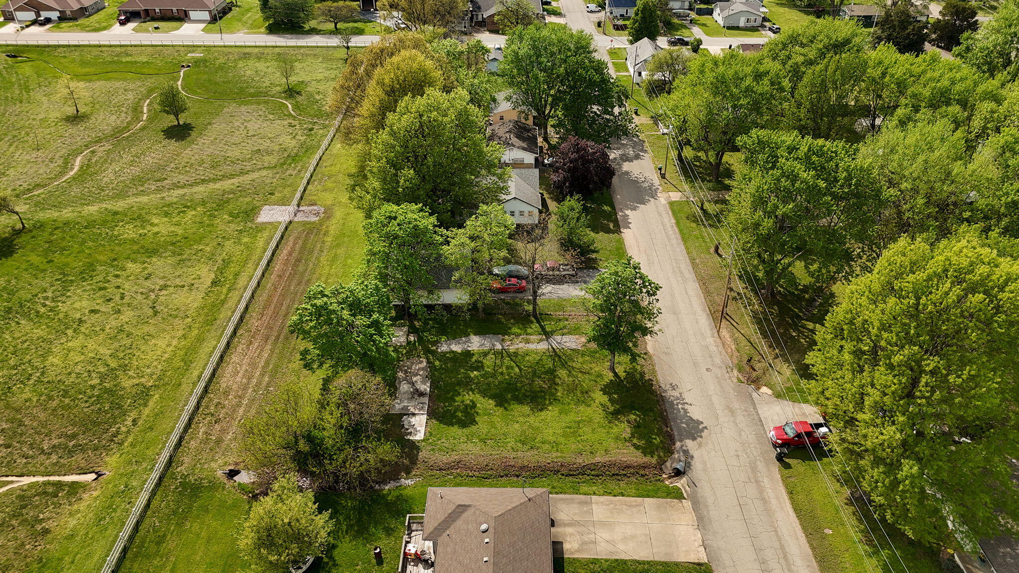 329 East Alice Street Property Photo