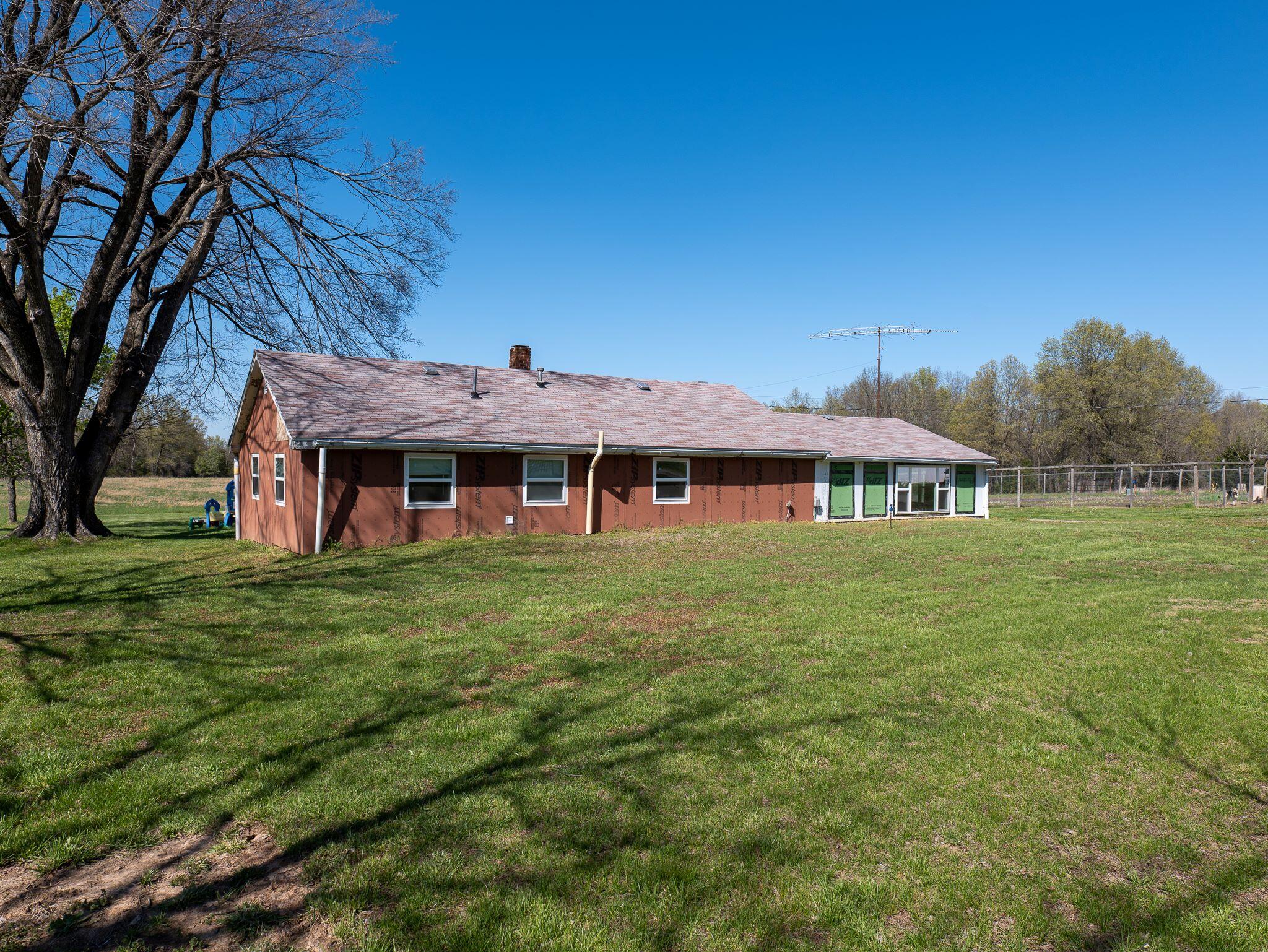 1375 Southeast 800 Road Property Photo 60
