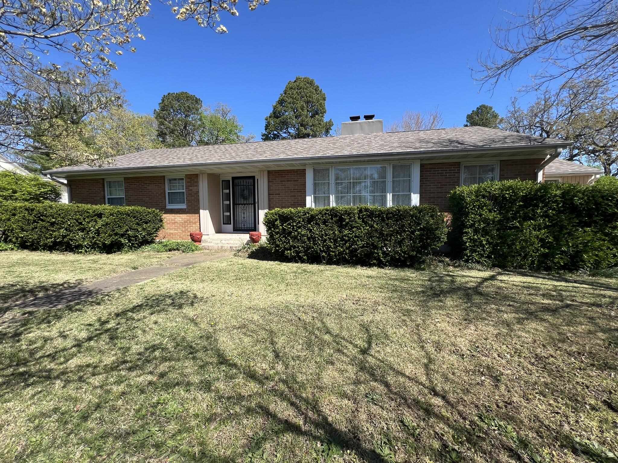 848 Chestnut Street Property Photo
