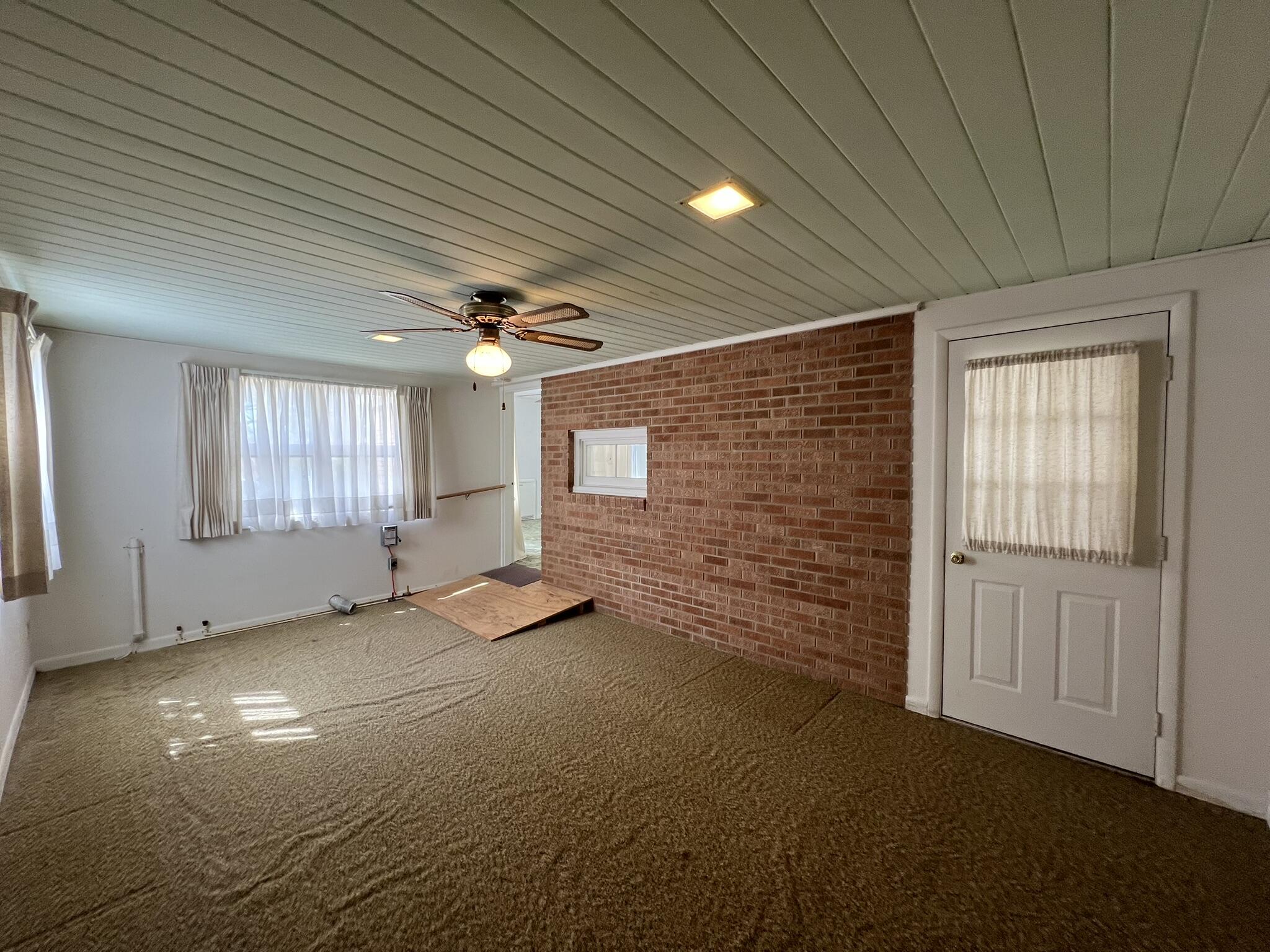 848 Chestnut Street Property Photo 13