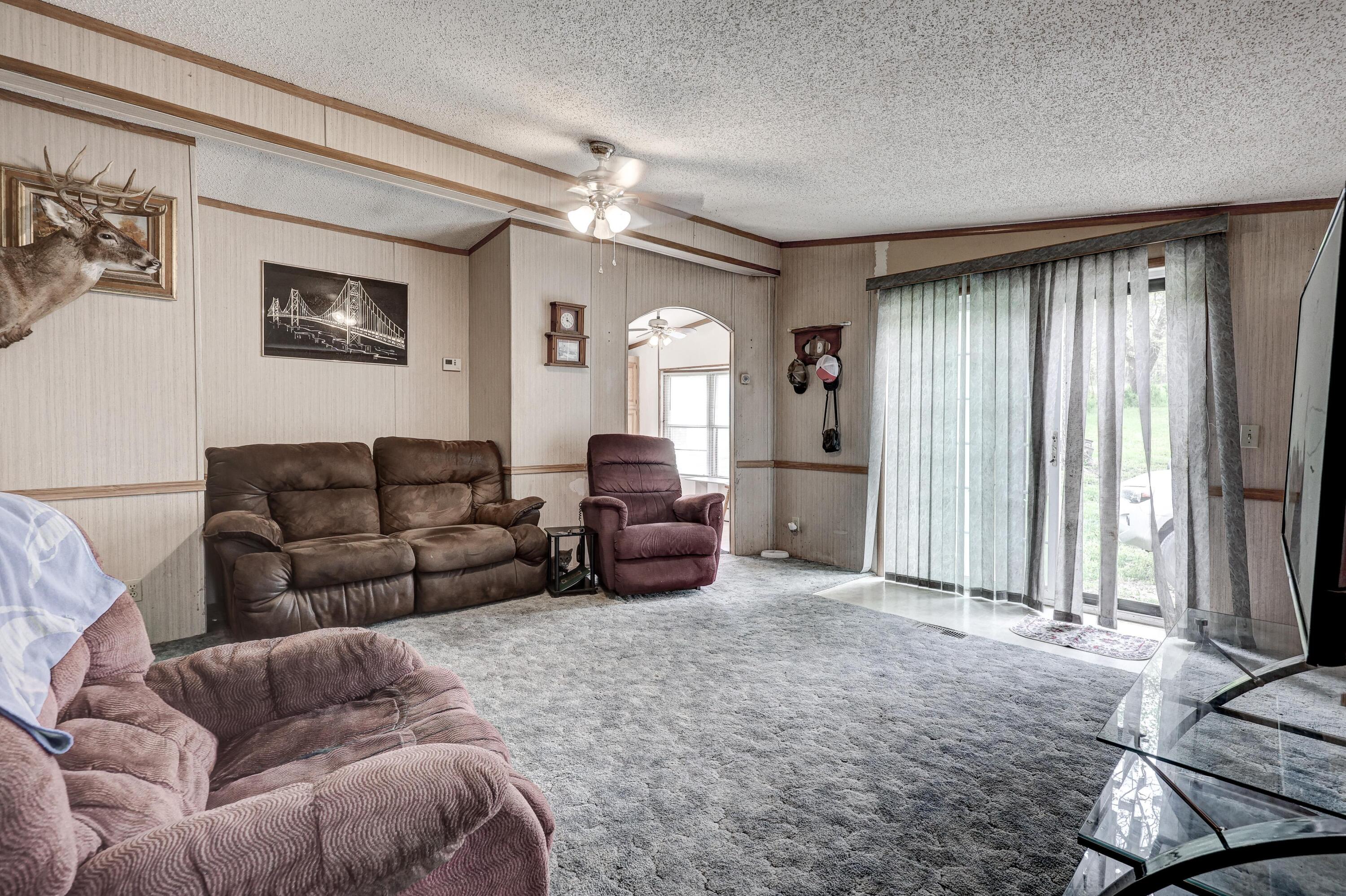 19321 Dove Road Property Photo 6