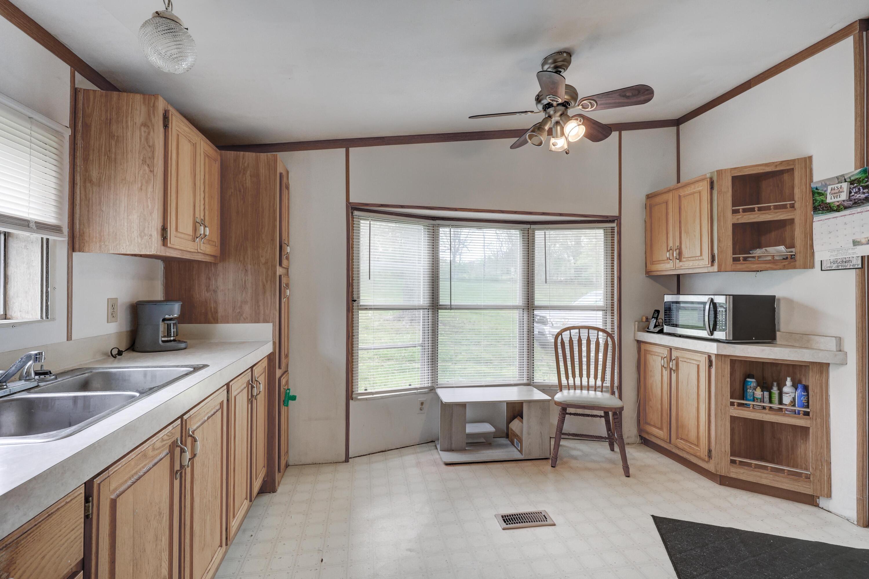 19321 Dove Road Property Photo 11