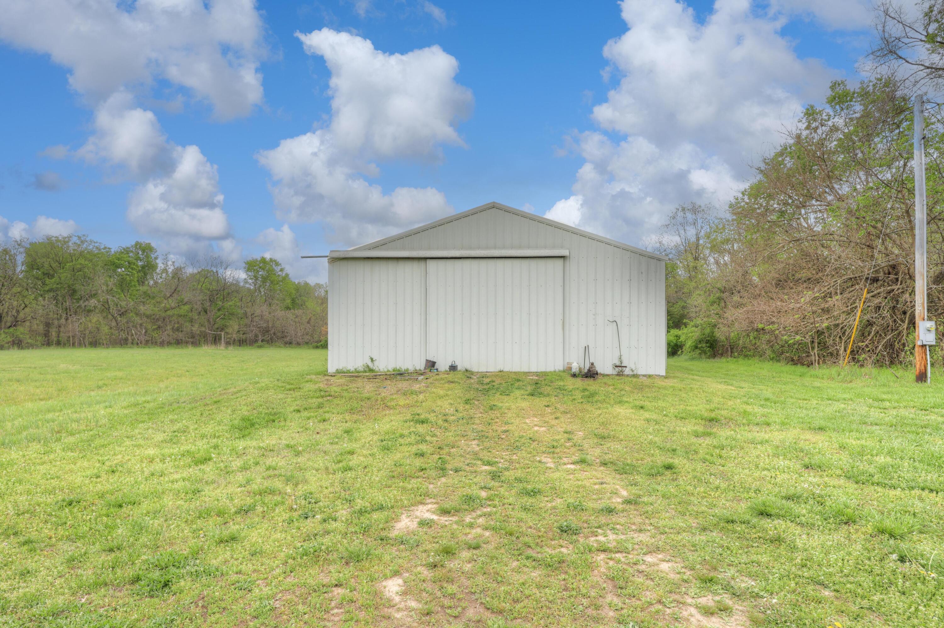 19321 Dove Road Property Photo 22