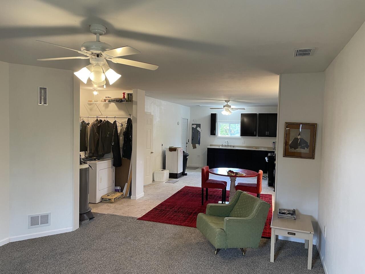 523 Pine Street Property Photo 3