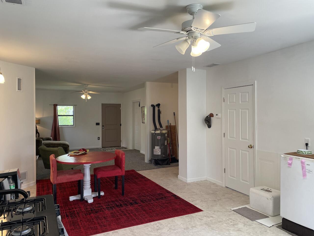 523 Pine Street Property Photo 10