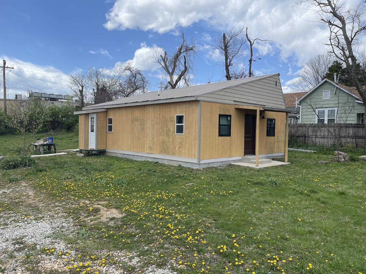 523 Pine Street Property Photo 27