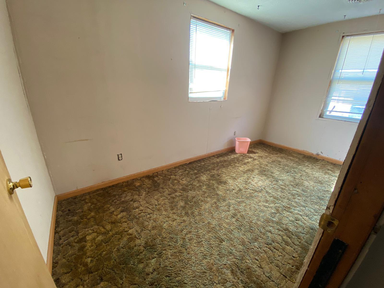 801 Cleveland Street Property Photo 7