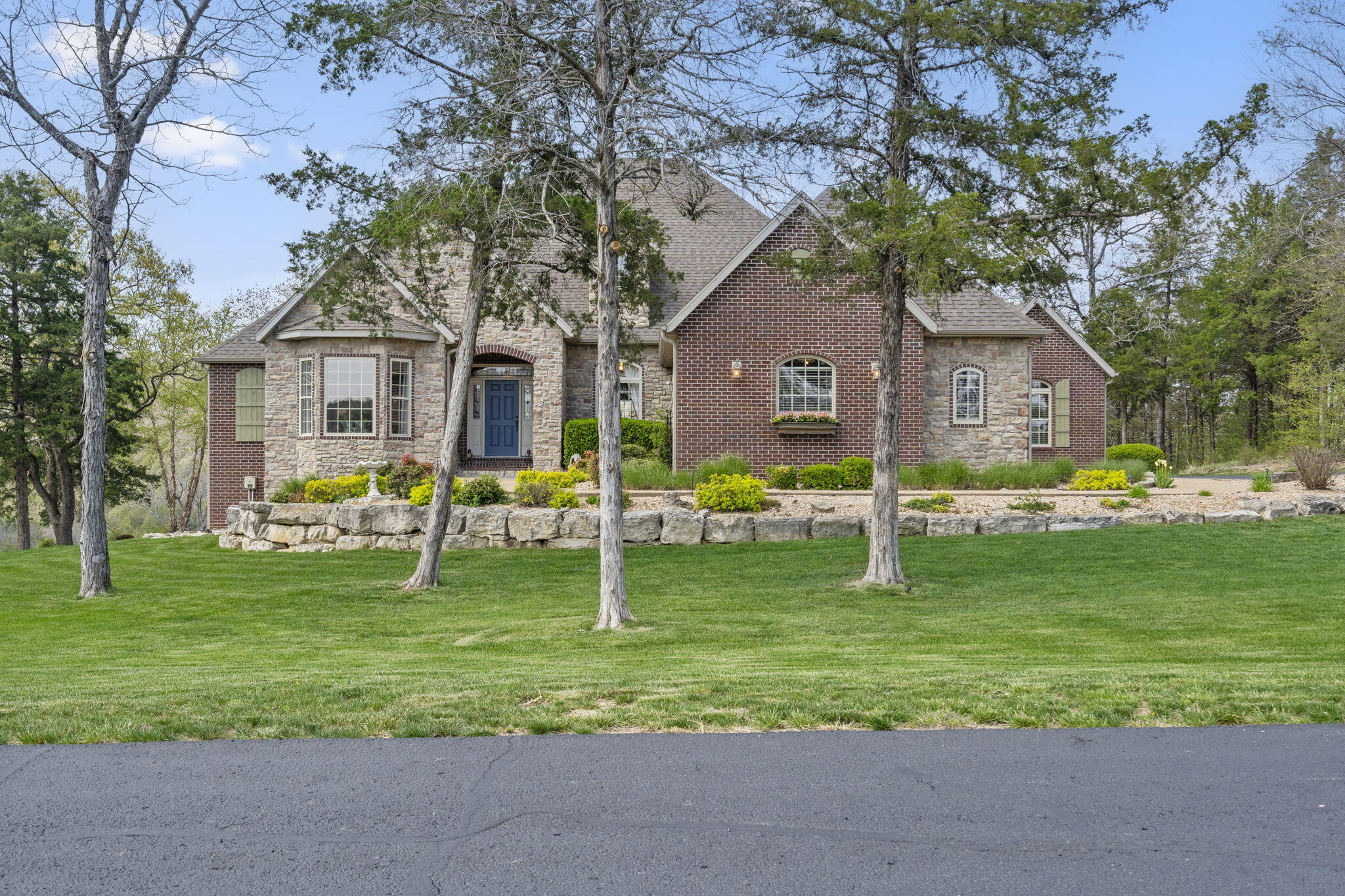 133 Arabian Way Property Photo 3