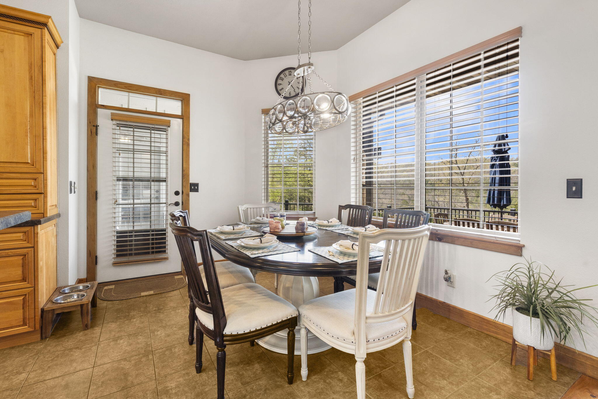 133 Arabian Way Property Photo 13