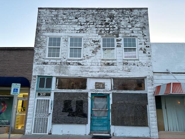 309 South Madison Avenue Property Photo 1