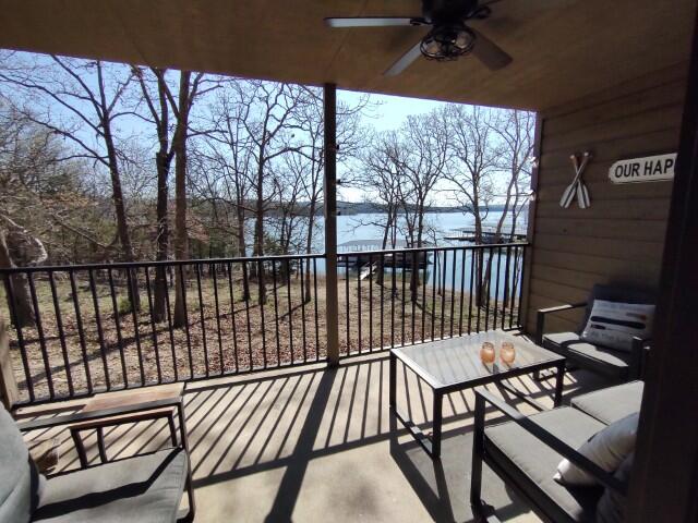 429 East Chinquapin Circle Property Photo 3