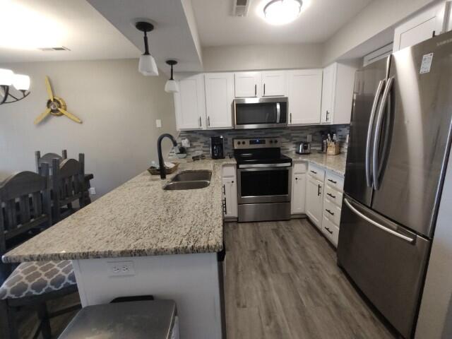 429 East Chinquapin Circle Property Photo 10