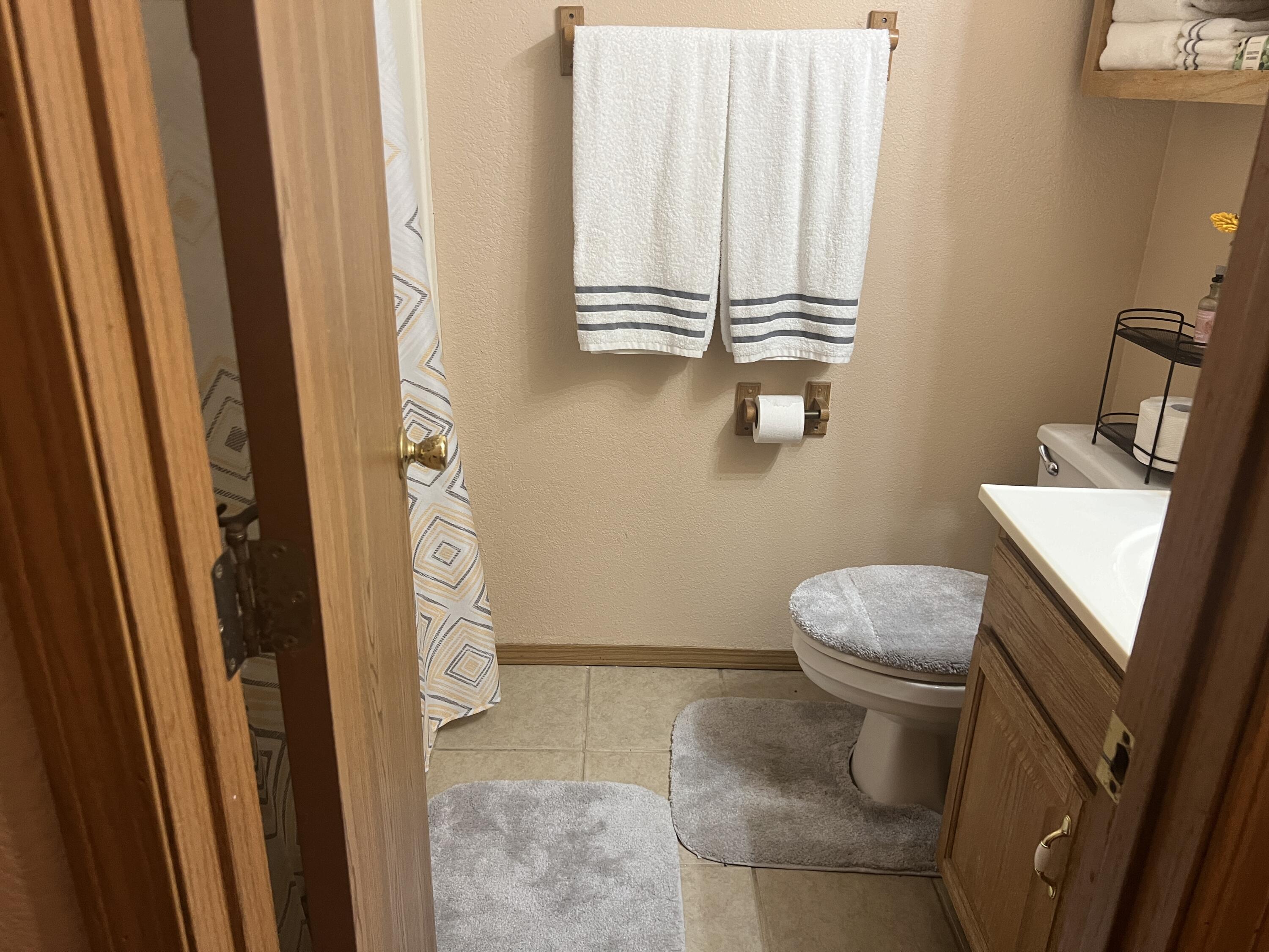 110 Eric Property Photo 14