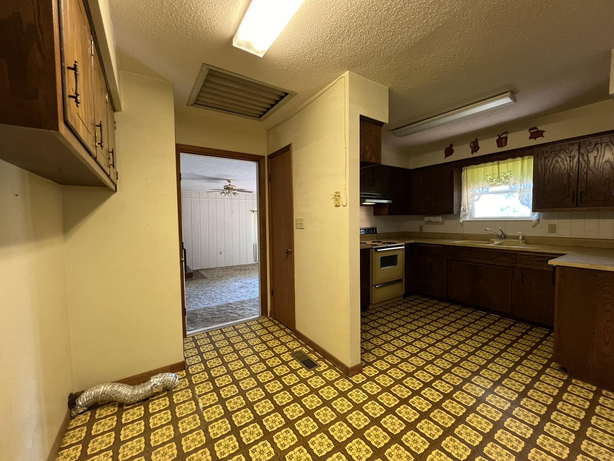 2479 M Highway Property Photo 23