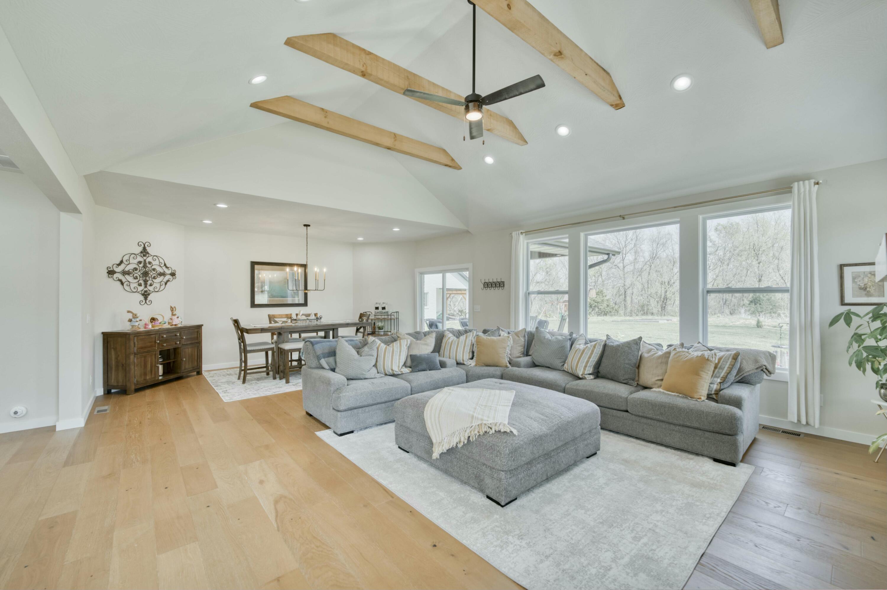 1610 East Silo Ridge Drive Property Photo 12