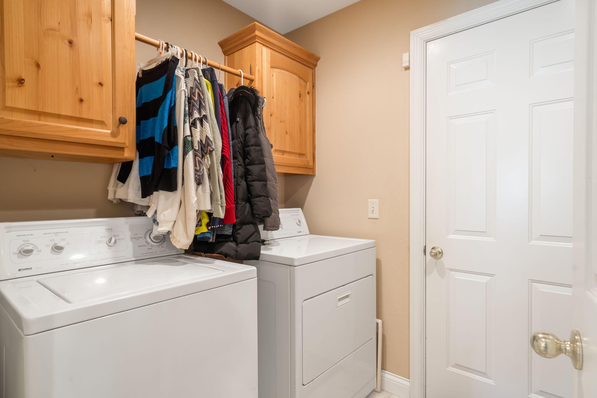 3733 South Suburban Avenue Property Photo 14