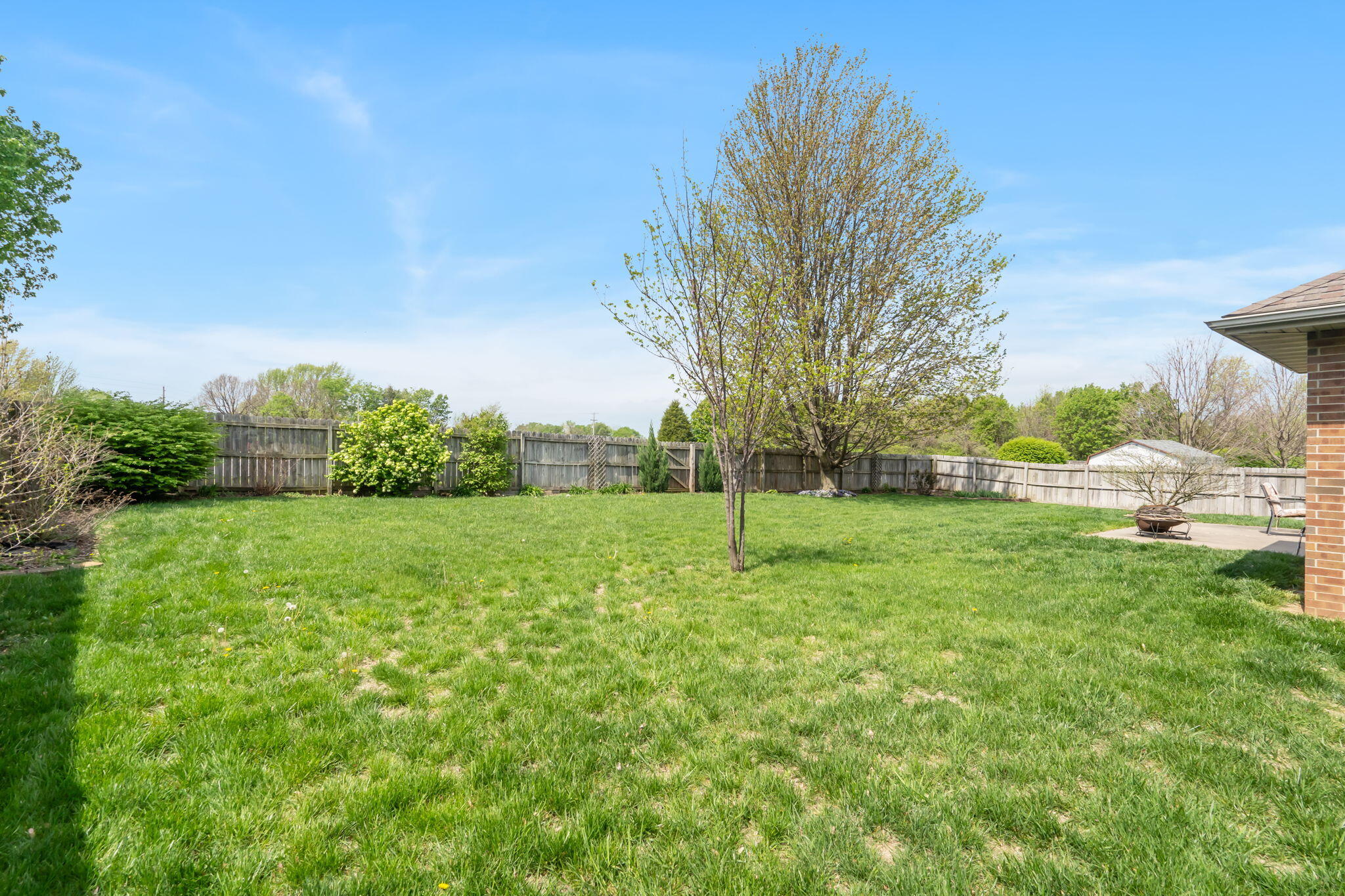 3733 South Suburban Avenue Property Photo 24