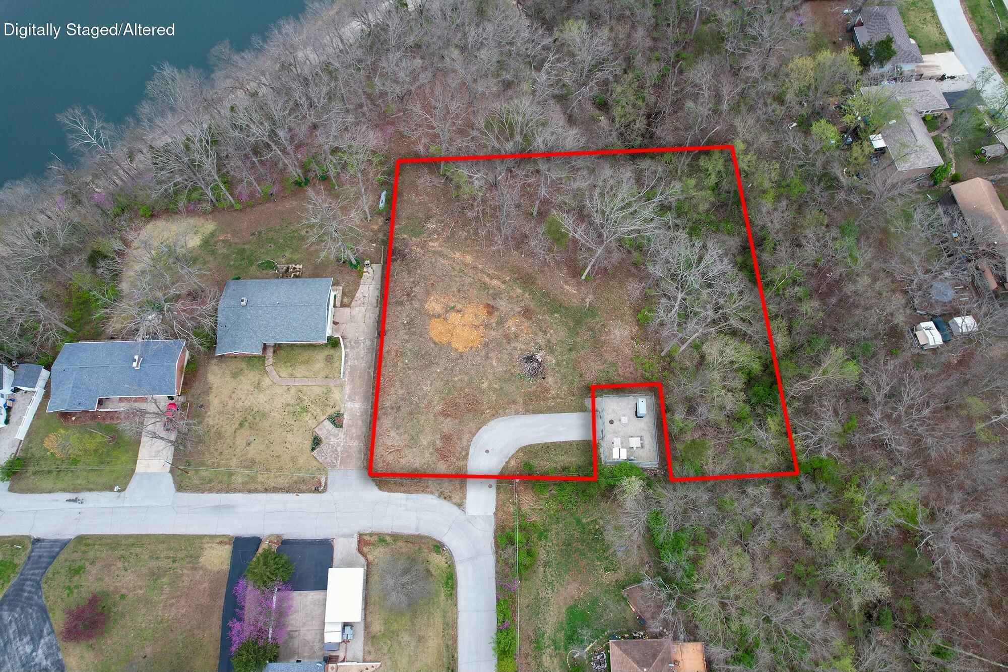 949 Wayland Drive Property Photo 4