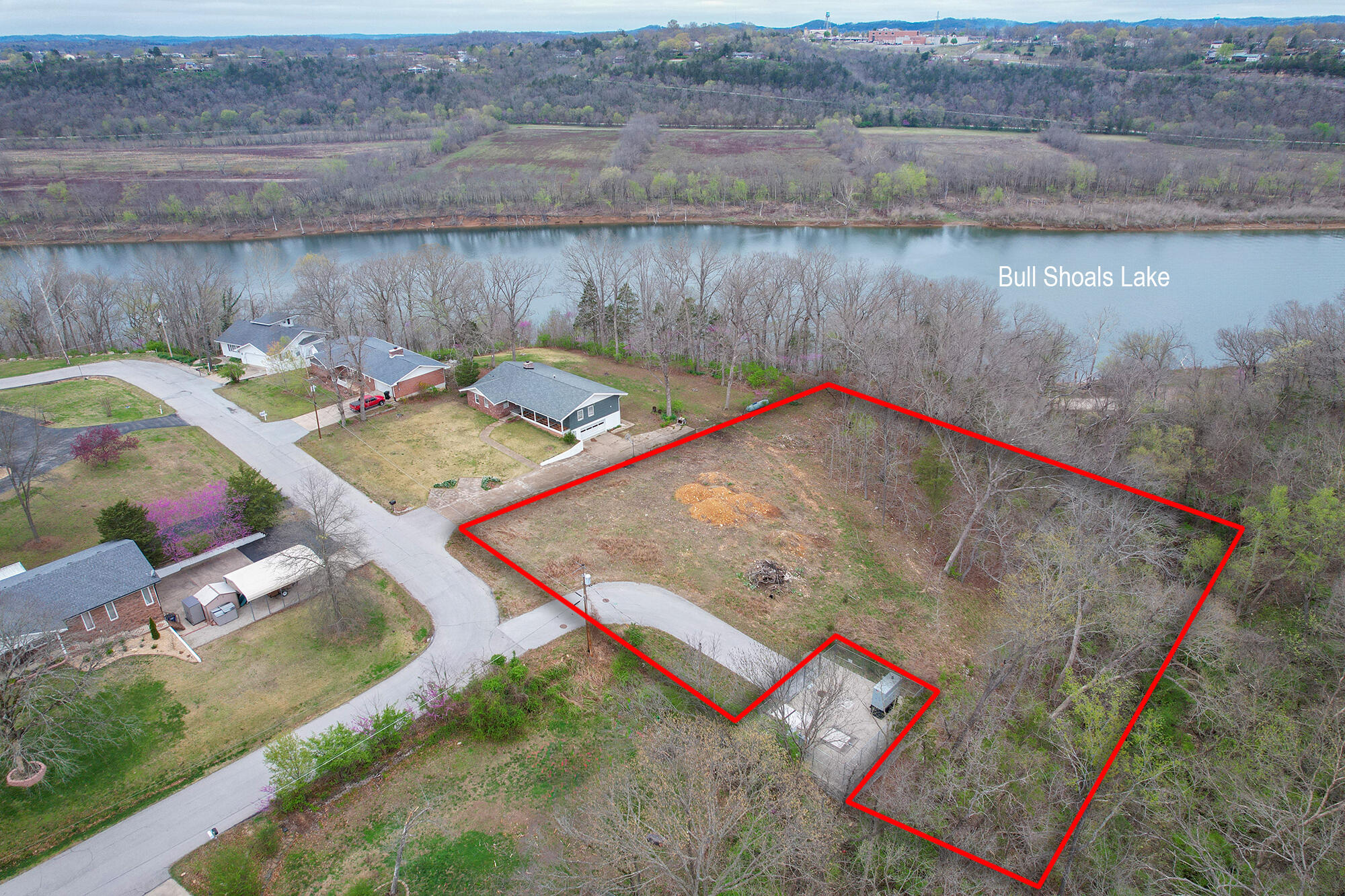 949 Wayland Drive Property Photo 11