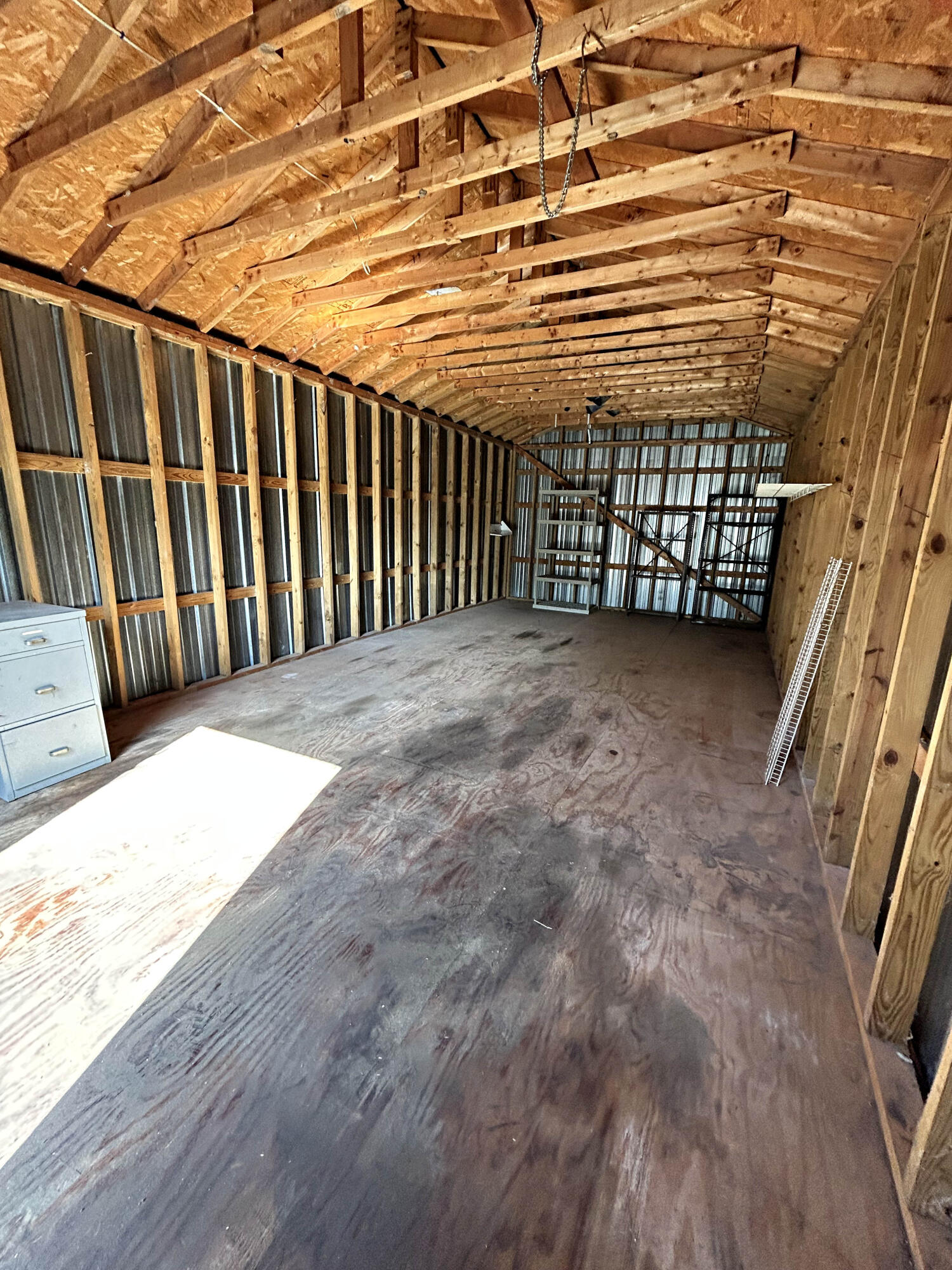 106 West Center Street Property Photo 18