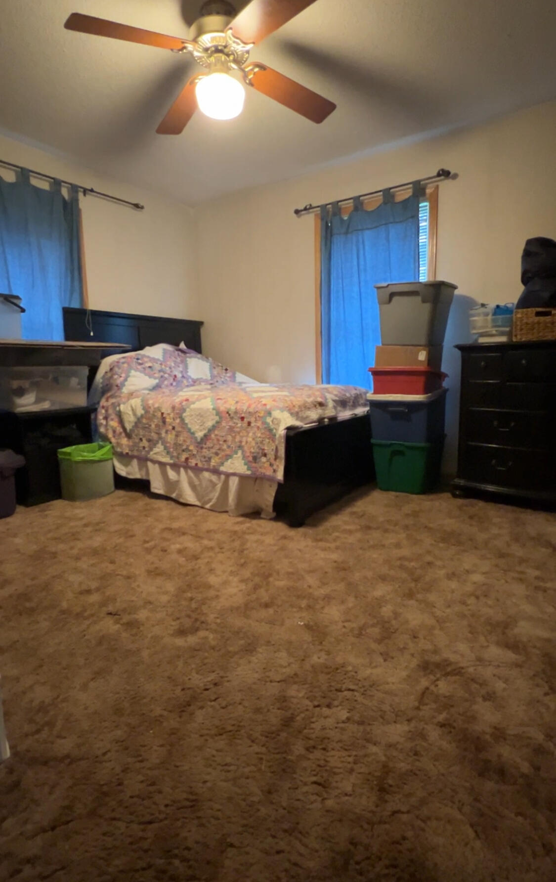 573 Lawrence 1230 Property Photo 6