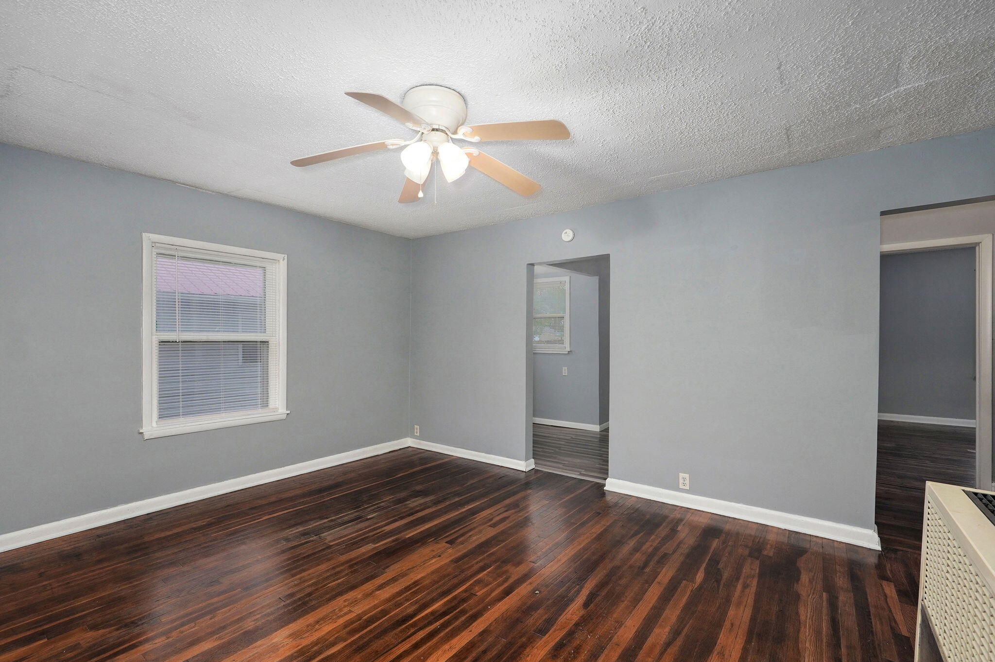 1732 West Thoman Street Property Photo 4