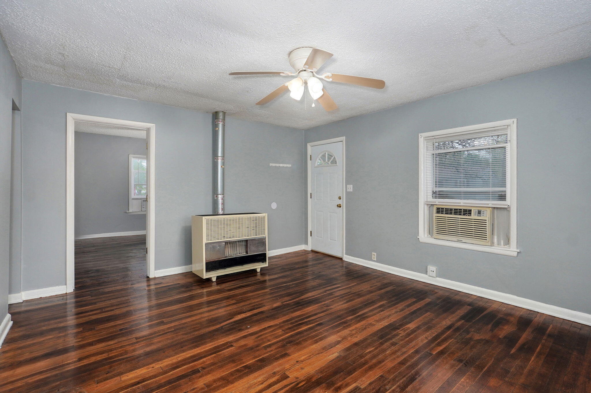1732 West Thoman Street Property Photo 6