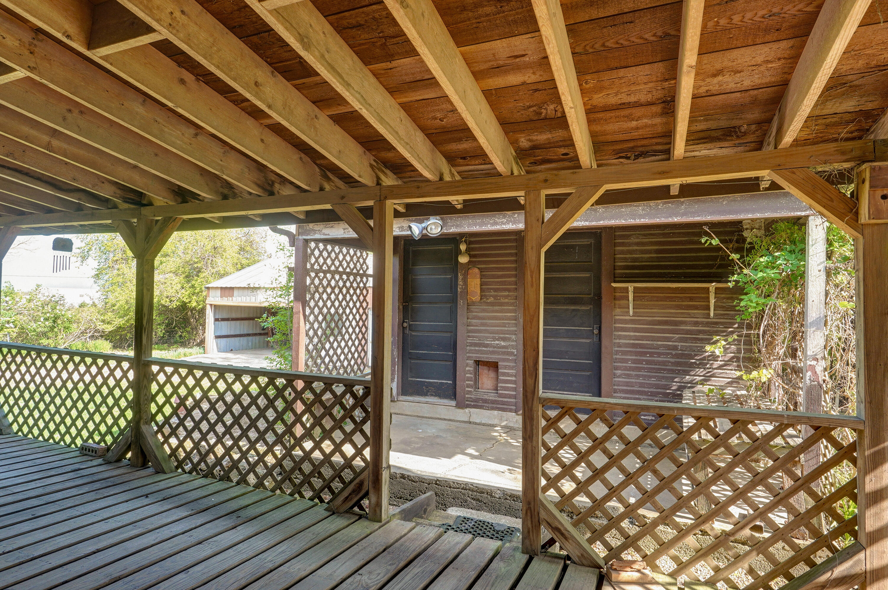 3751 West Farm Road 168 Property Photo 12