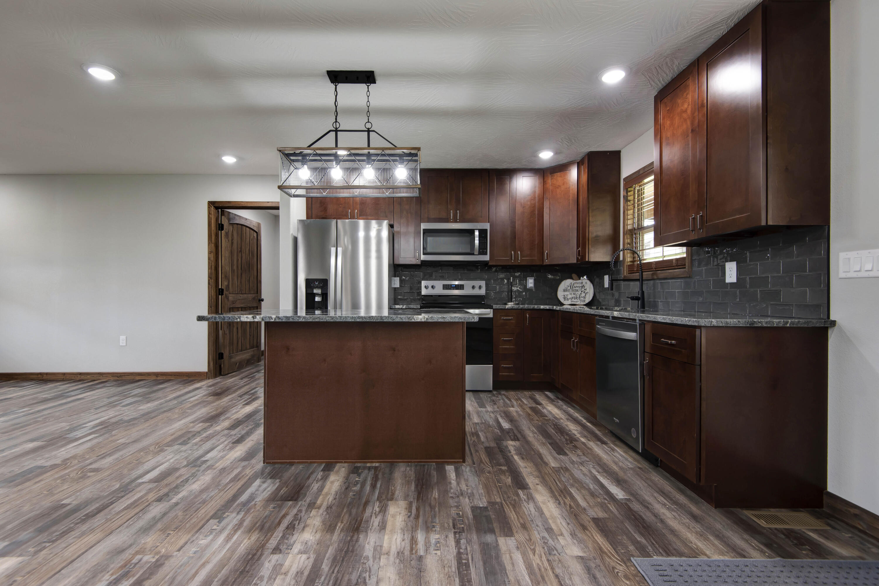 150 Sunshine Avenue Property Photo 7