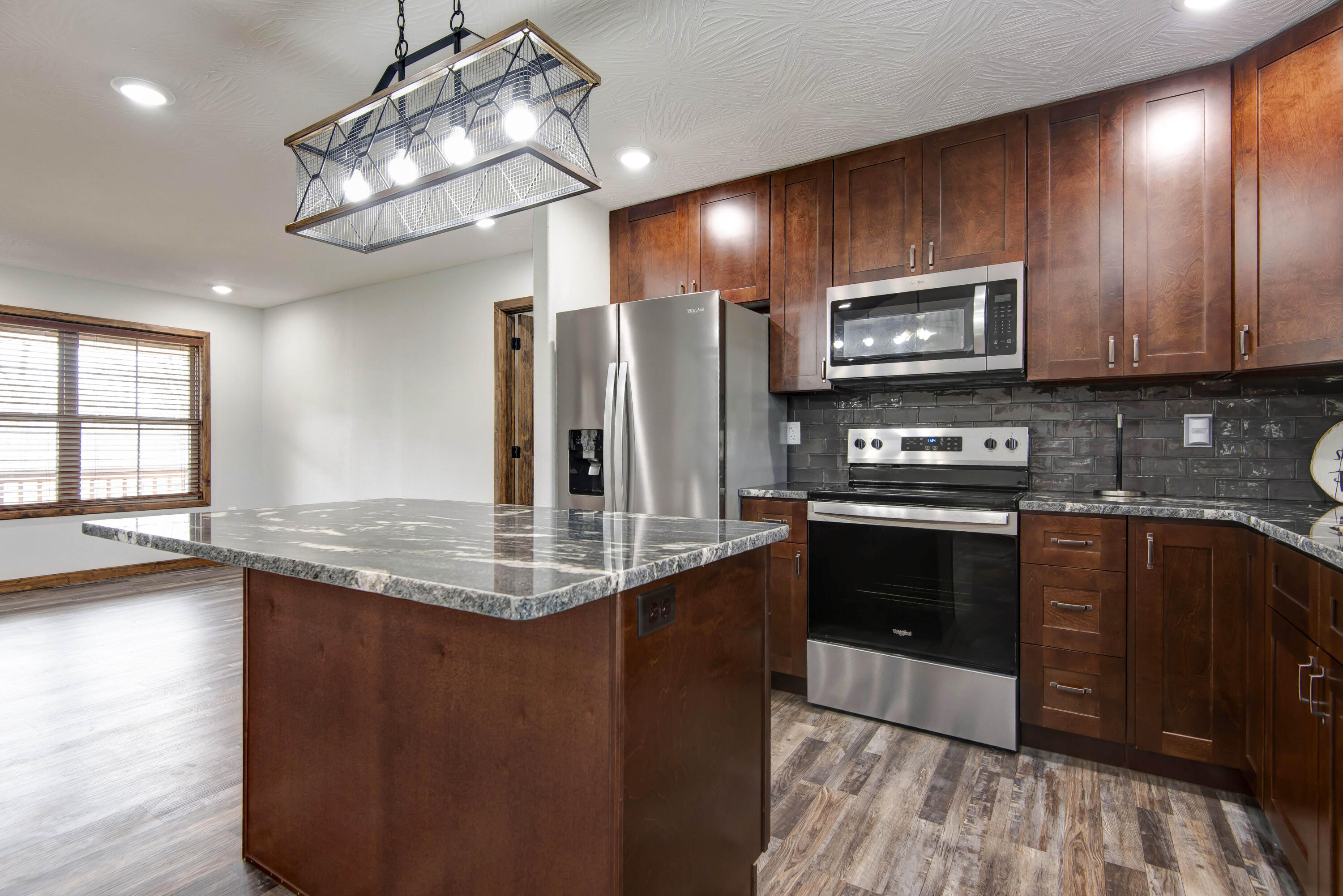 150 Sunshine Avenue Property Photo 13