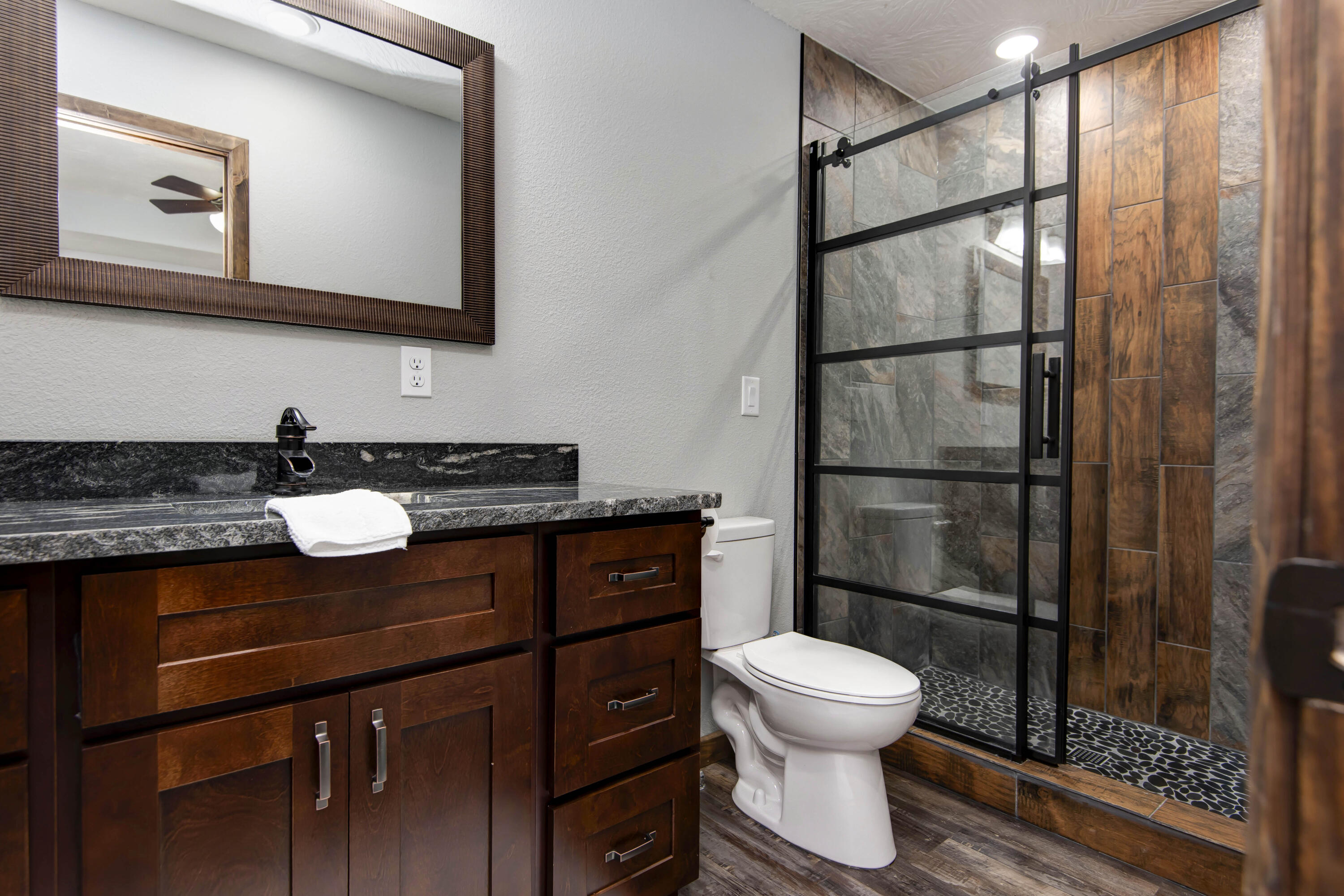 150 Sunshine Avenue Property Photo 17