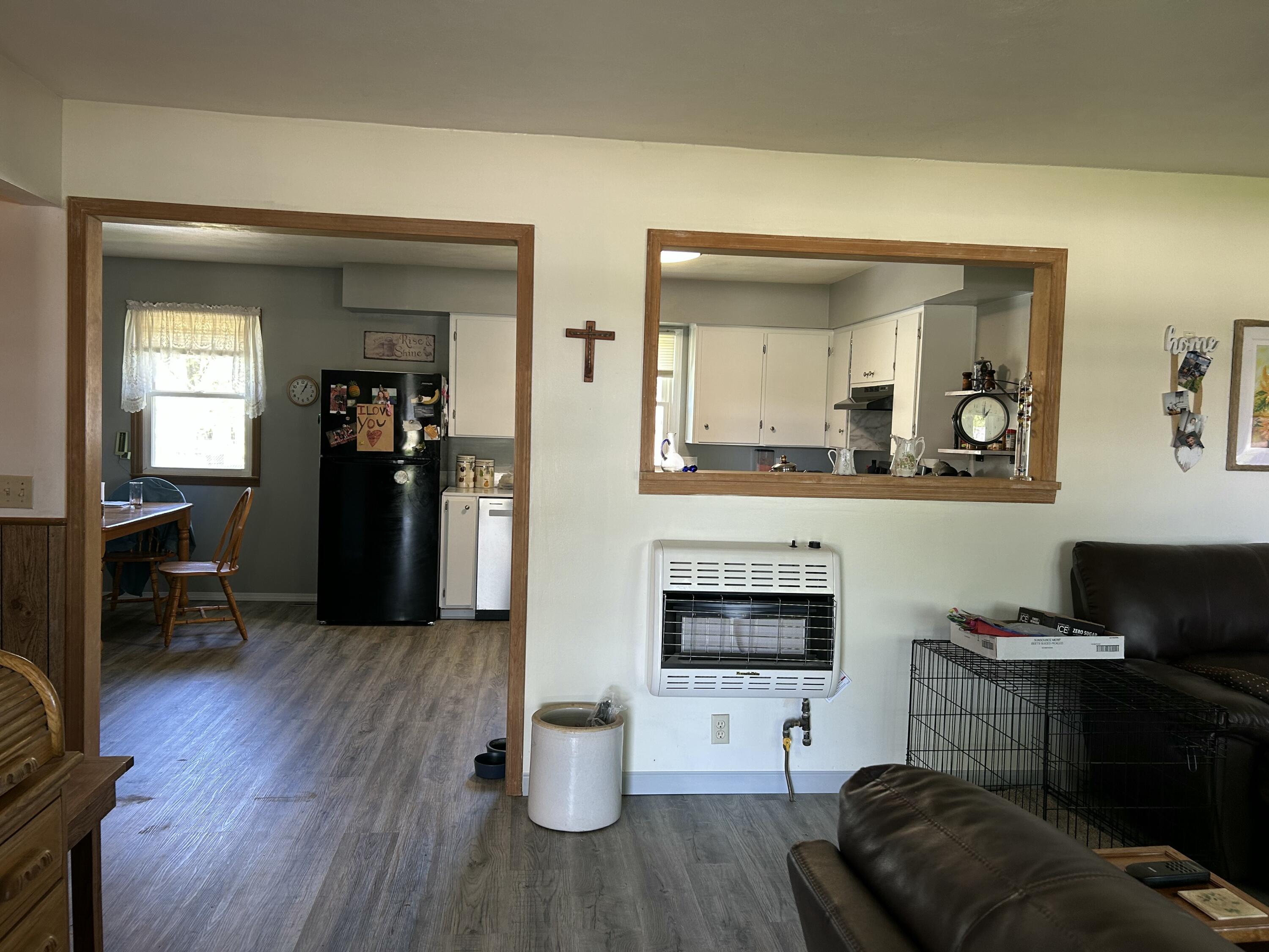 1531 West Chestnut Street Property Photo 5