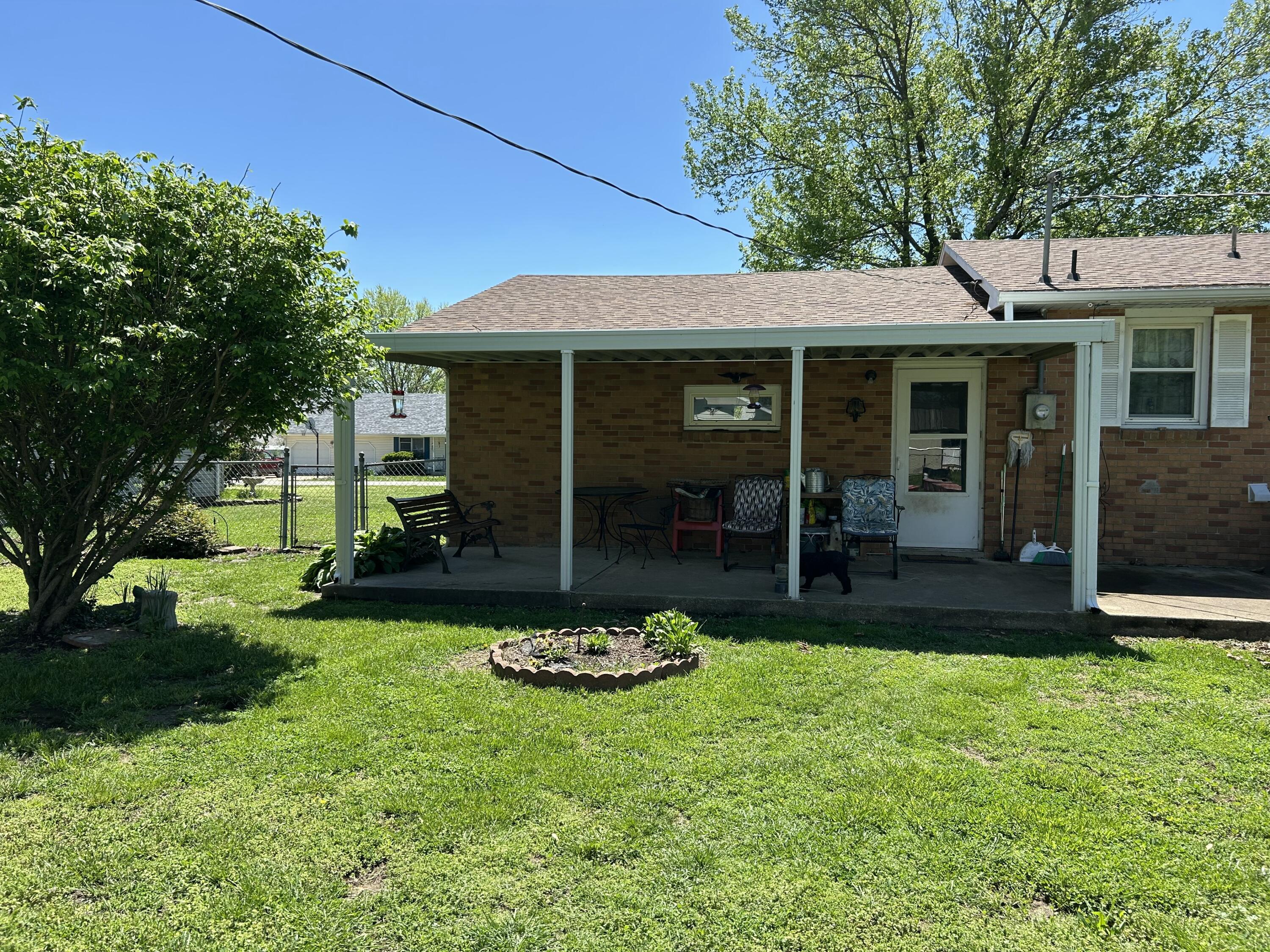1531 West Chestnut Street Property Photo 34