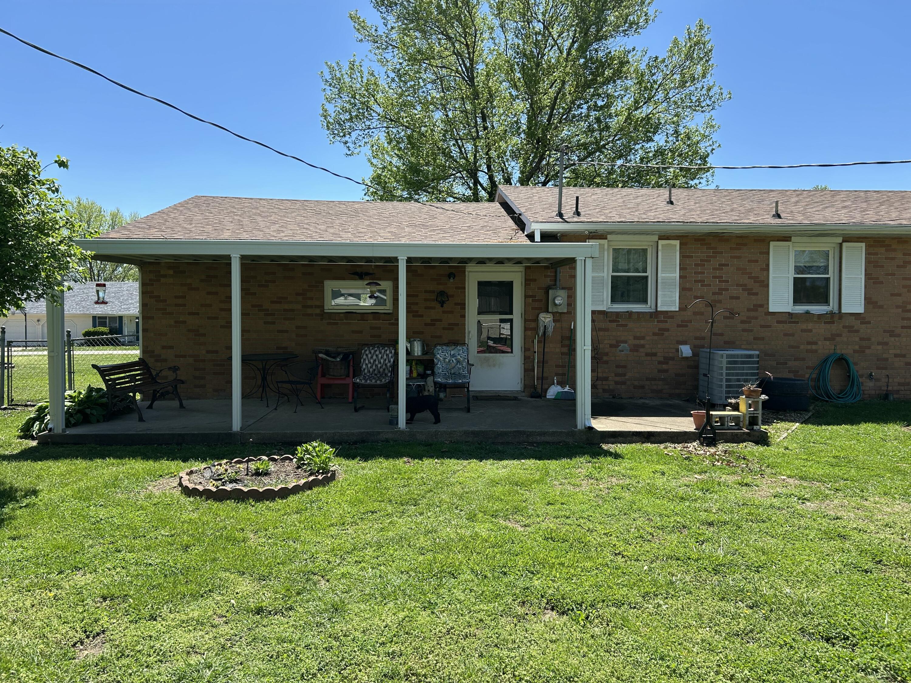1531 West Chestnut Street Property Photo 35