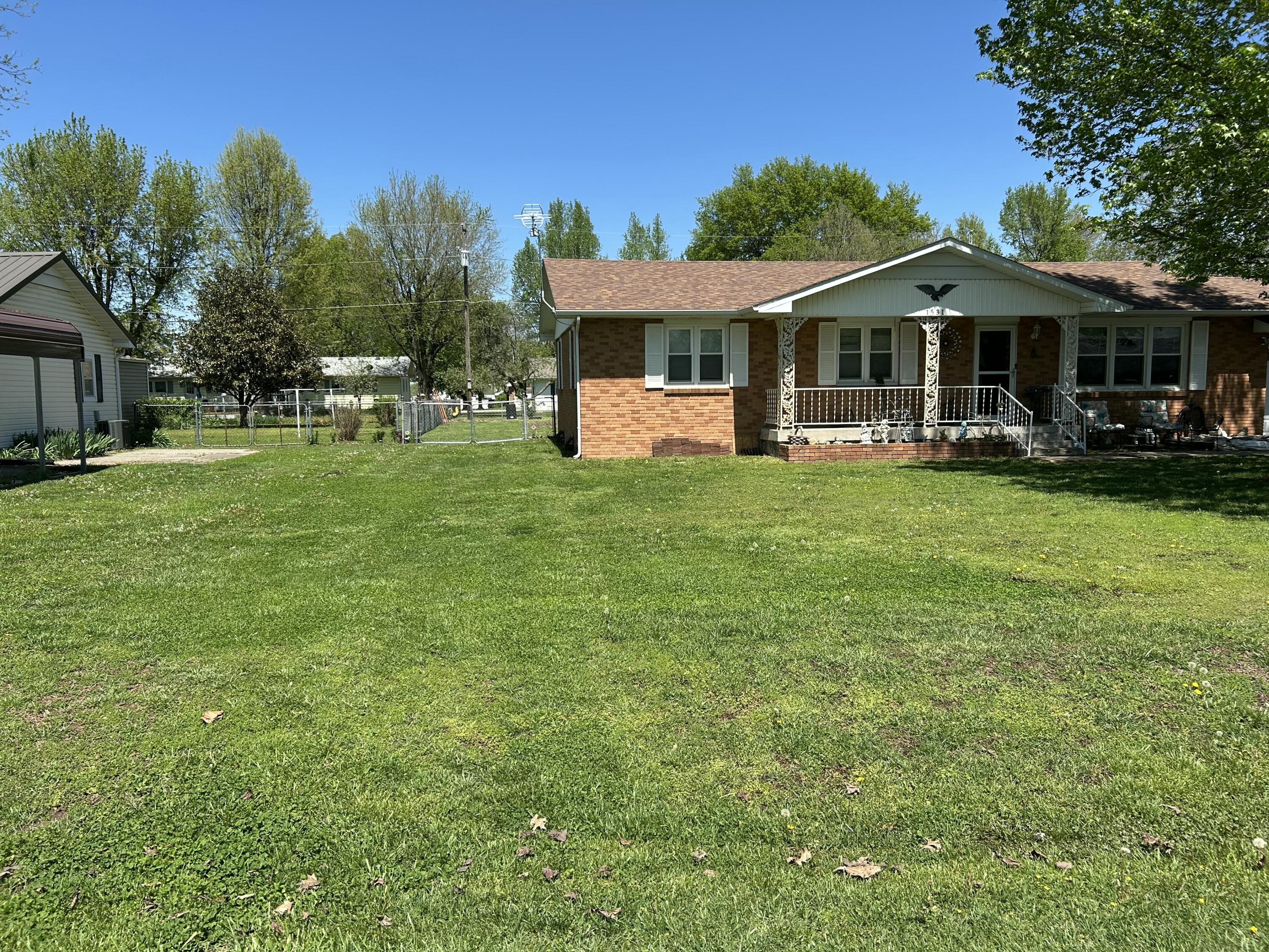 1531 West Chestnut Street Property Photo 47