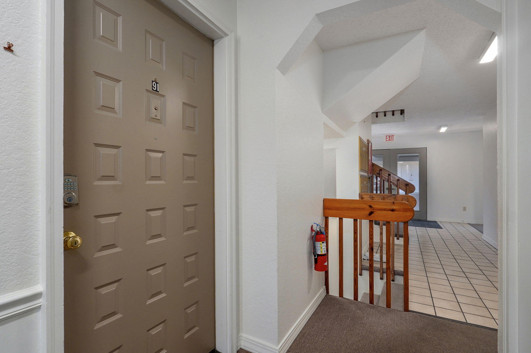 180 Wilshire Drive Property Photo 23