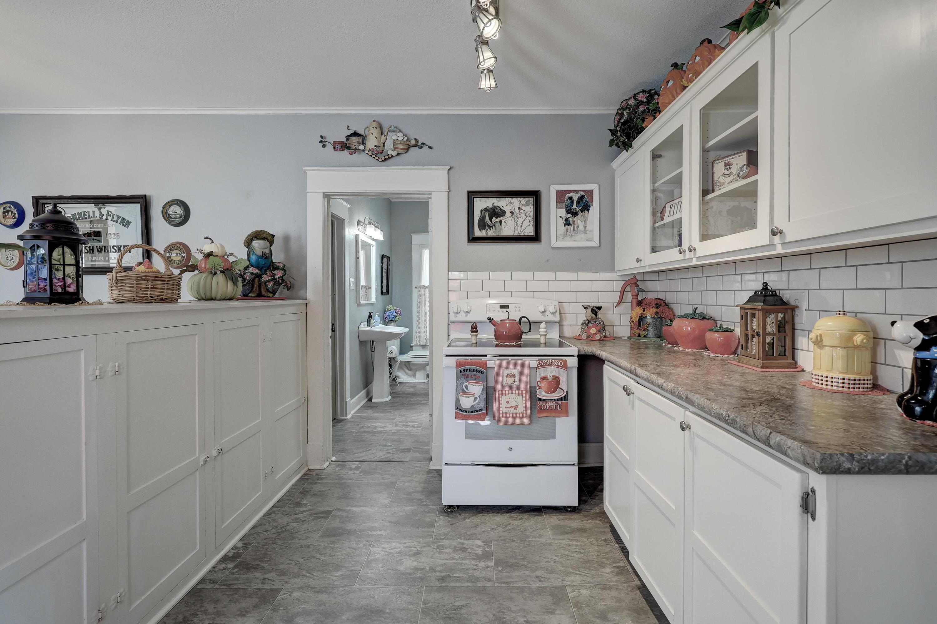 16549 Inca Road Property Photo 14