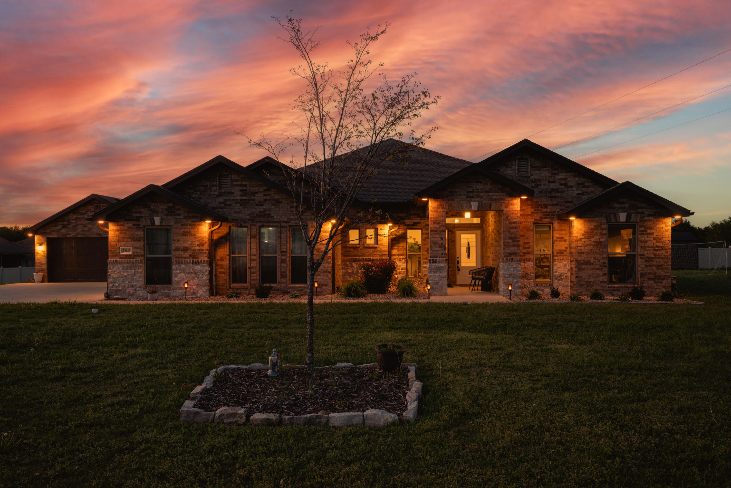 25447 Bradford Lane Property Photo
