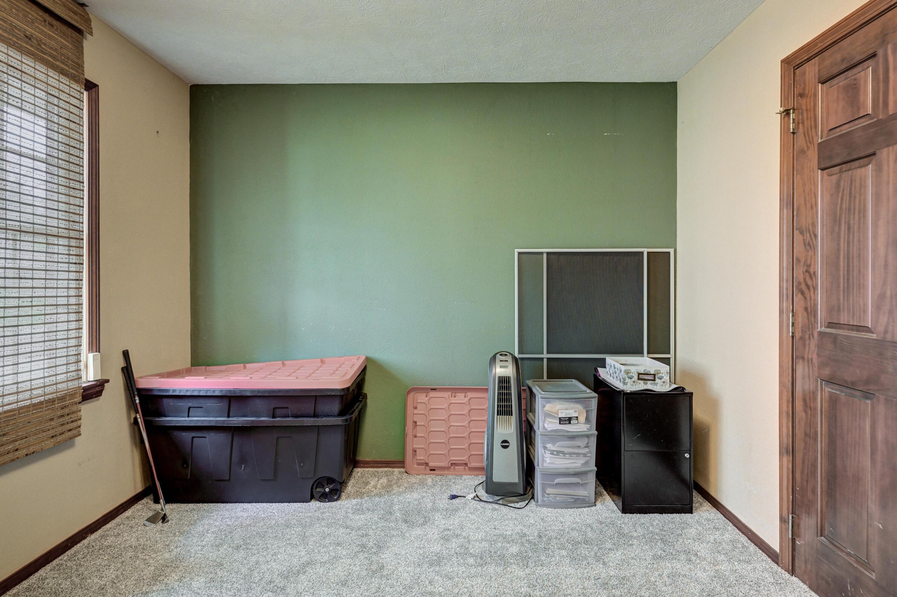 208 Miller Way Property Photo 15