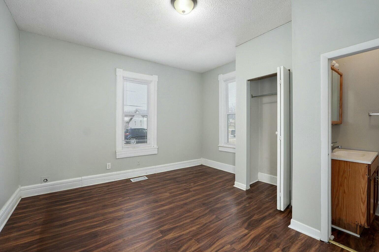 1452 East Florida Street Property Photo 8